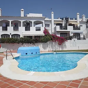 verano-azul-12-menyber.hotelsinnerja.org/